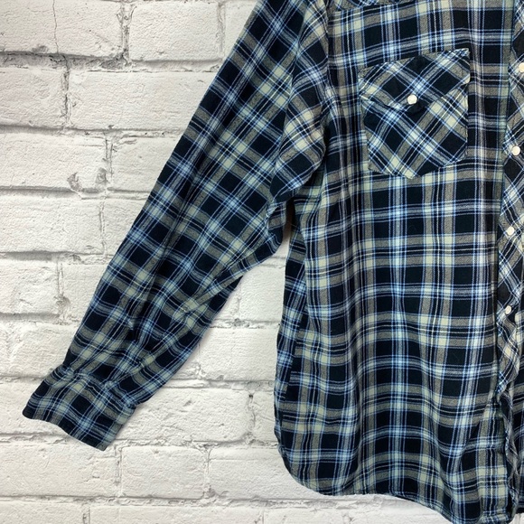 Wrangler Wrancher Vintage Blue Plaid Flannel Shirt w/ Pearl Snap Buttons size XL - Picture 4 of 10